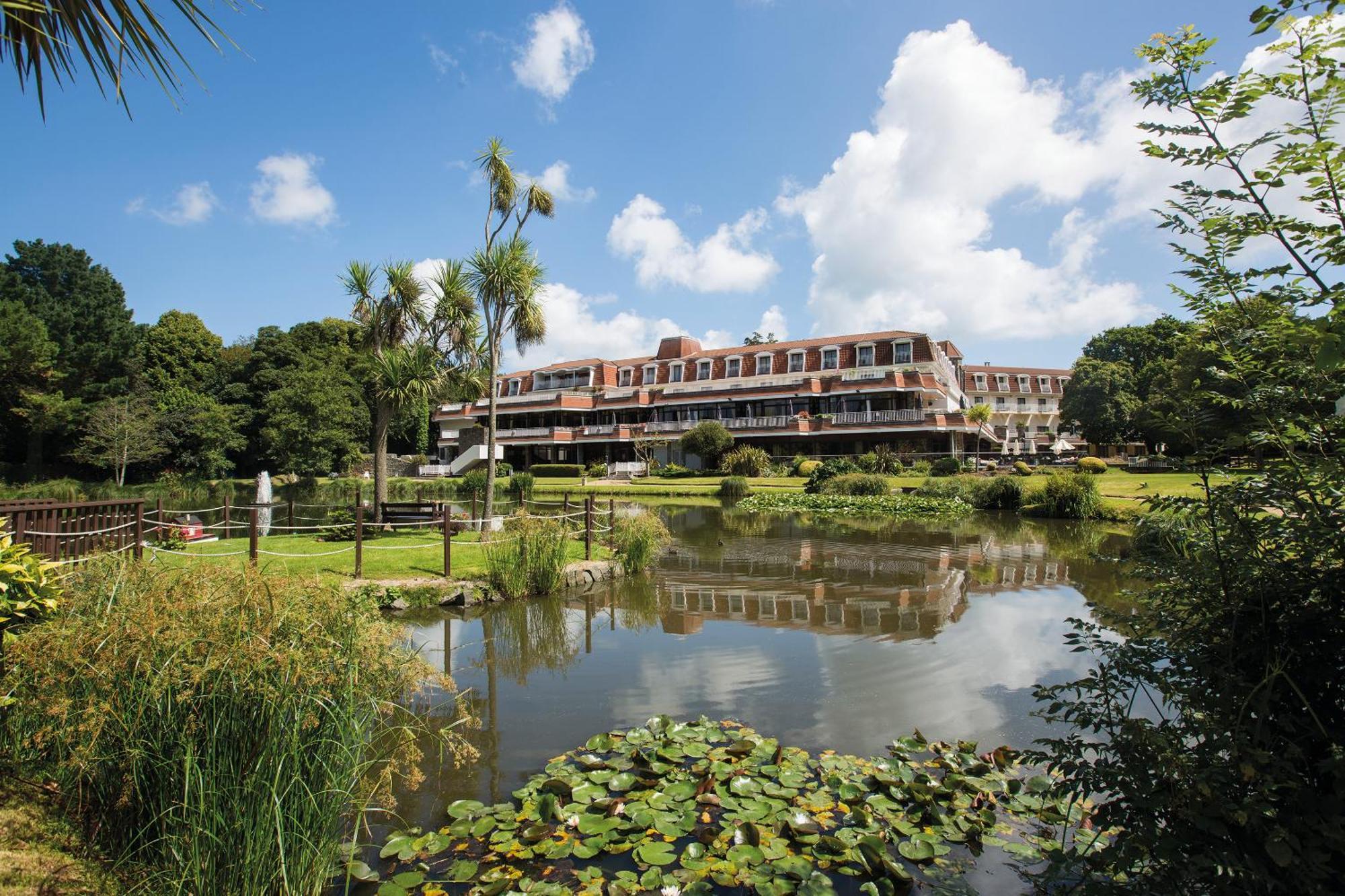 St. Pierre Park Hotel & Golf Saint Peter Port Exterior foto